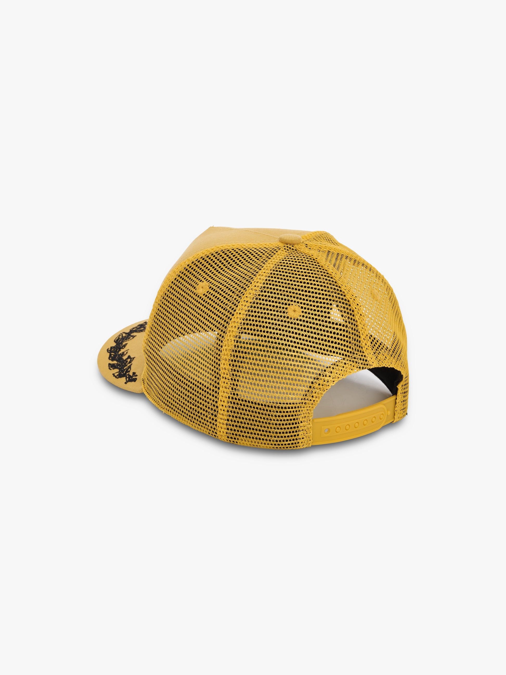 4X4 RALLY CREST TRUCKER HAT