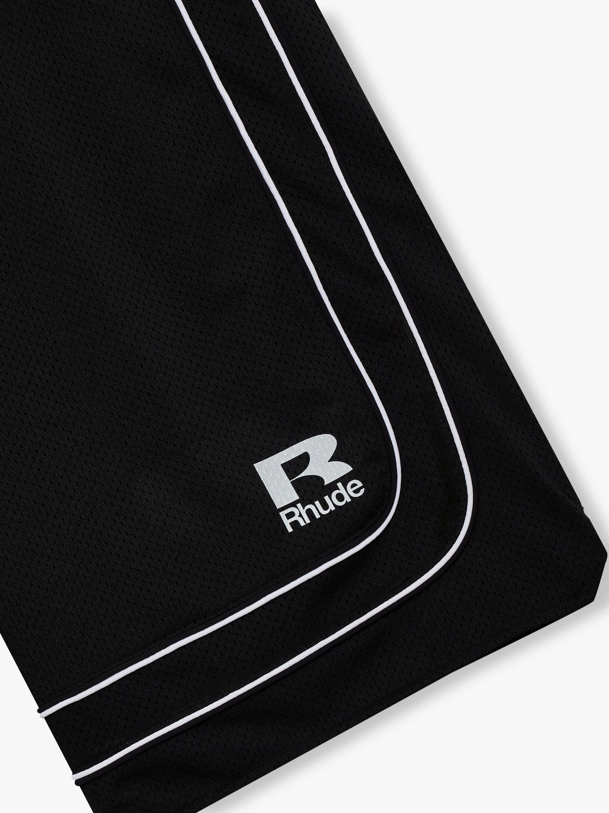 BAGGY MESH BASKETBALL SHORTS